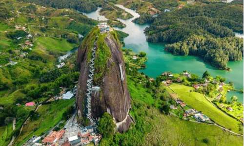 viaje a medellin para estudiantes universitarios